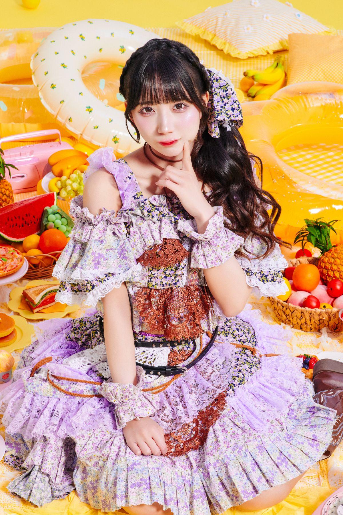 小鈴かれん